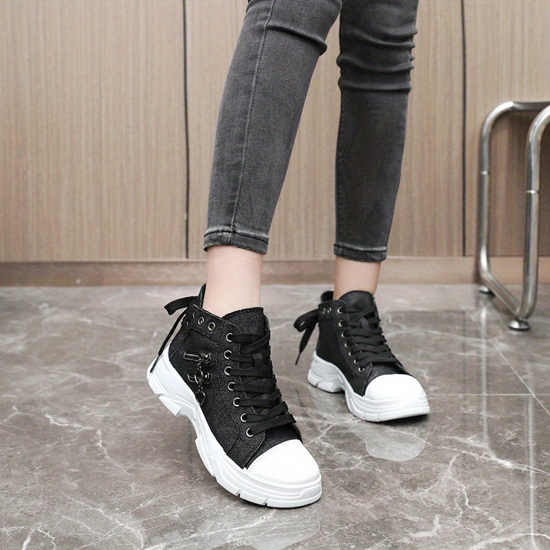 Lisa - Canvas Plateau Sneakers