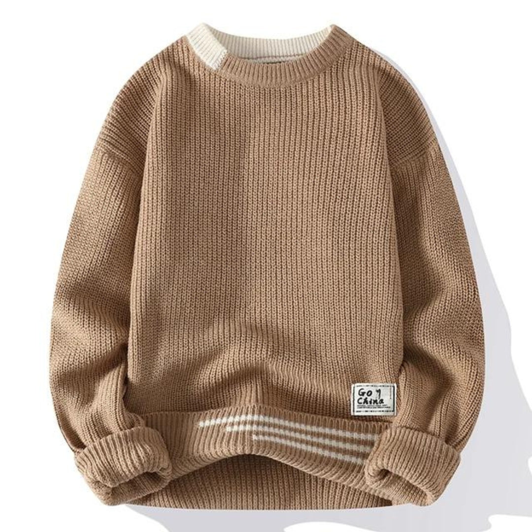 ETHAN / COZY KNIT SWEATER