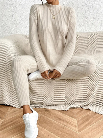 Witołuba - Ribbed Pants Set z Golfem i Dopasowanymi Spodniami