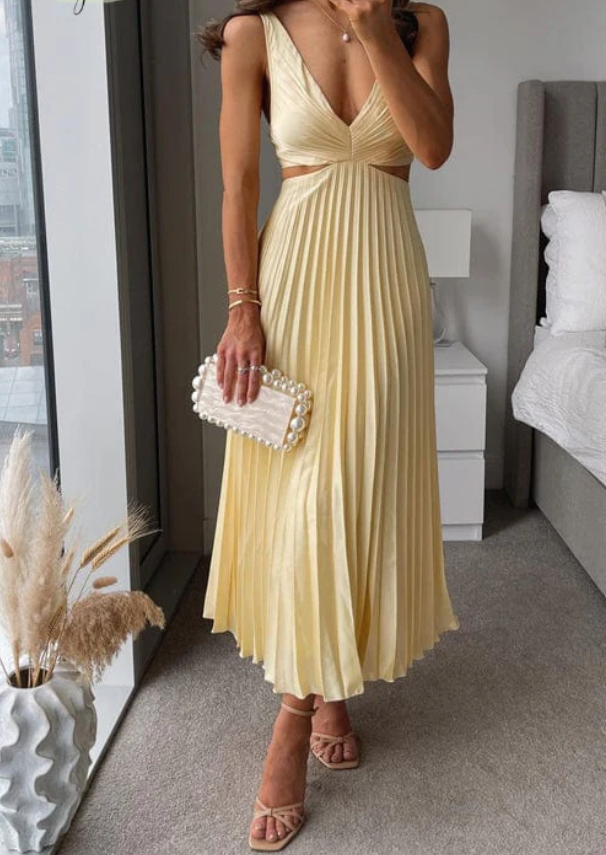 MAUREEN / PLEATED CUT-OUT MAXI DRESS