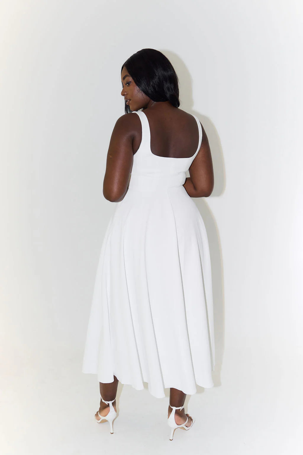 NADIA / GRACEFUL SQUARE NECK LONG DRESS